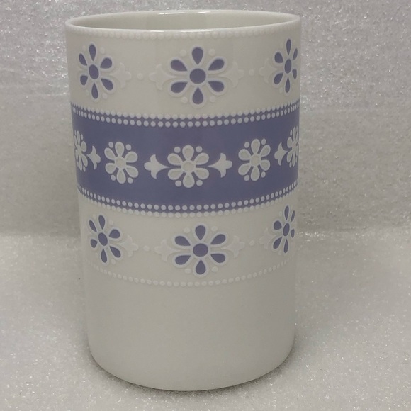 LENOX Mug Purple Lavender And White Flower Design Coffee Tea - Picture 2 of 8